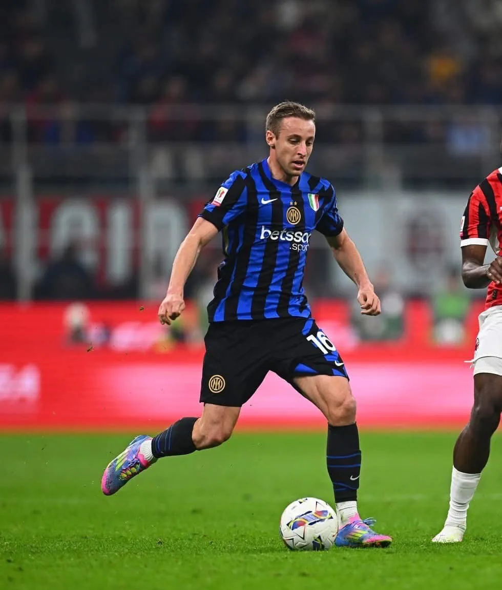 开云官网-意大利杯窗口期走向成谜，国际米兰回应争议，悬念犹存，训练强度明显提升的简单介绍